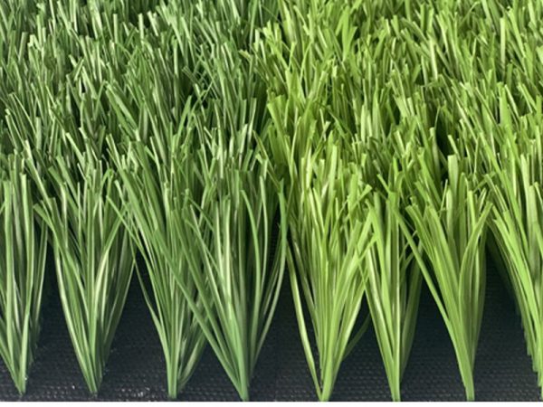 Artificial turf for football fields