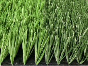 Monofilament reinforced artificial turf for football fields